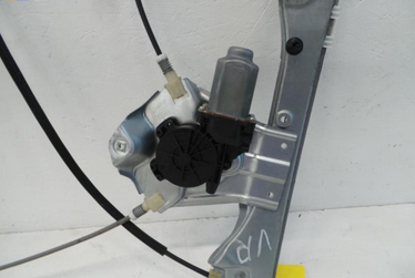 Renault Clio III 3 BJ: 2006 Fensterheber Vorn Rechts Elektrisch 8200291147